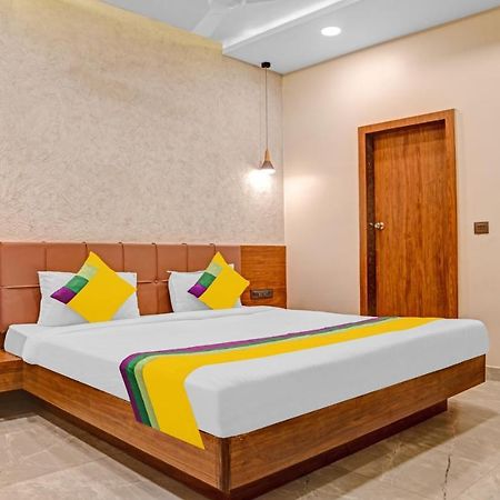 Hotel Abhilasha Inn Pachmarhī 外观 照片