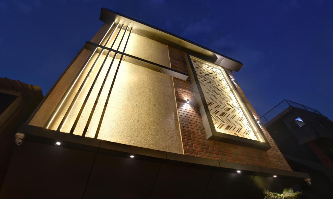 Hotel Abhilasha Inn Pachmarhī 外观 照片