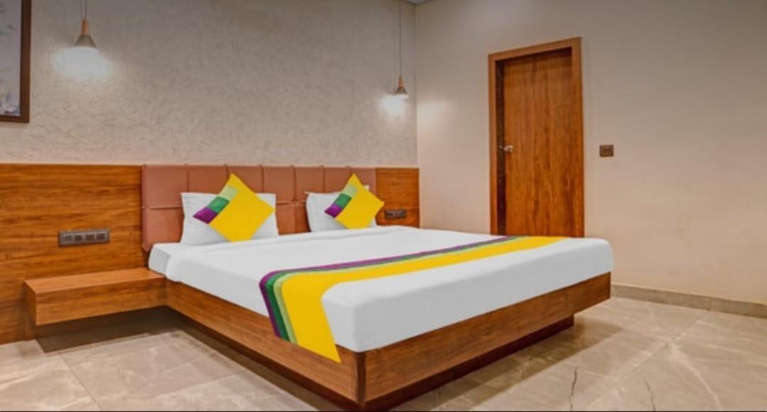 Hotel Abhilasha Inn Pachmarhī 外观 照片